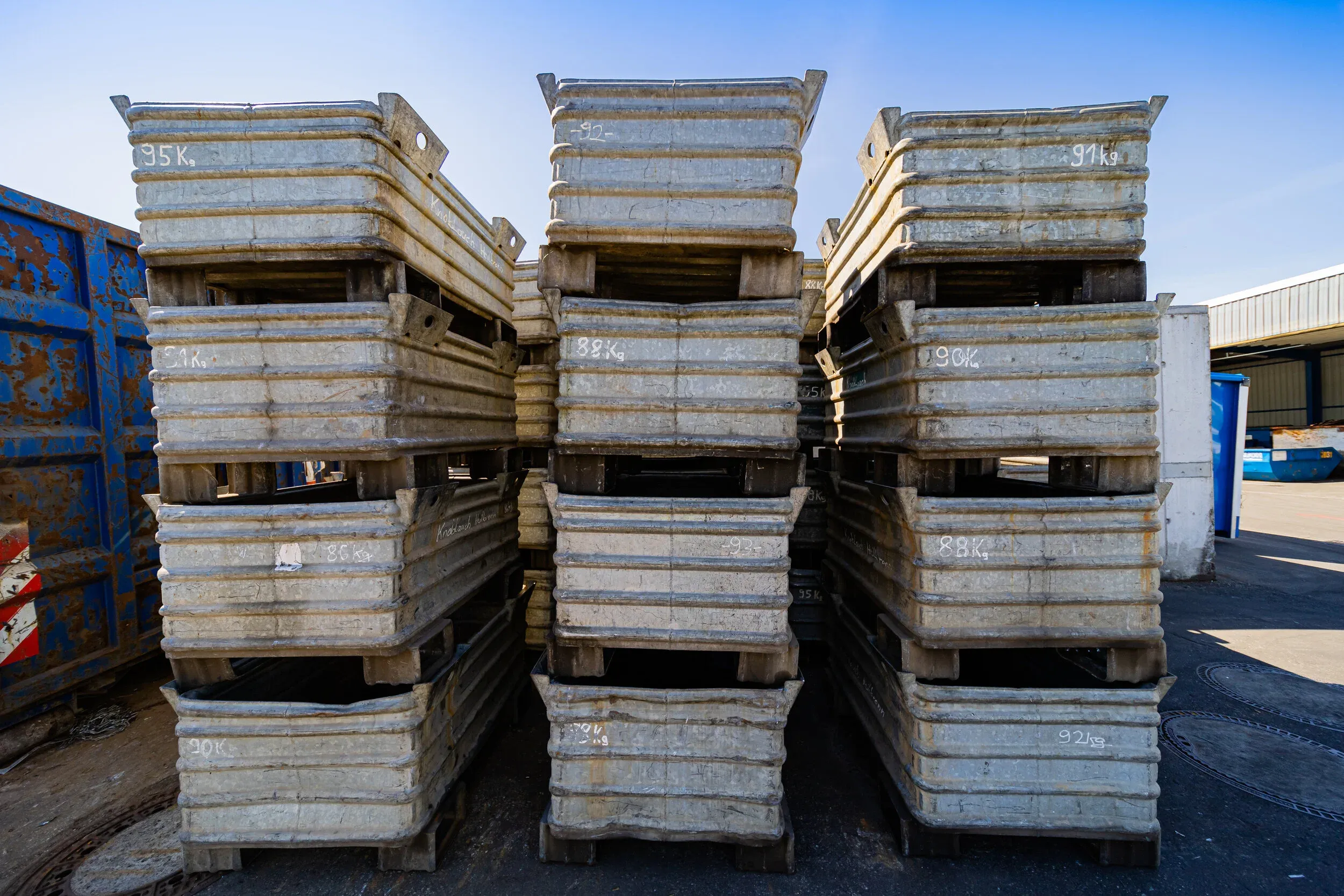 Schrott- und Metallrecycling-Zentrum — Knoblauch-Heilbronn